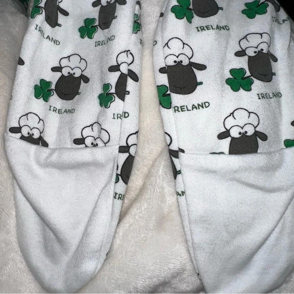 Celtic Kids Multi-Sheep Babygrow Size 12-18
